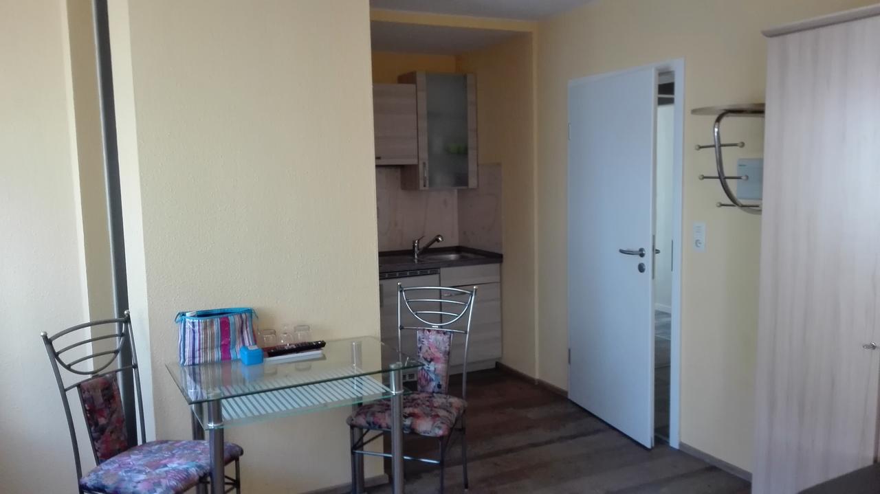 Hotel Am Hindenburgplatz Апенвайер Екстериор снимка